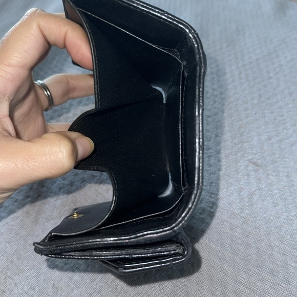 Authentic- YSL Cassandra Ultra Compact- Wallet -Tri fold - Picture 7 of 14